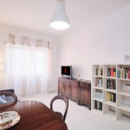 公寓 Parcheggio Gratuito, Wi-fi -netflix & Ac