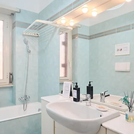 Parcheggio Gratuito, Wi-fi -netflix & Ac Apartment *